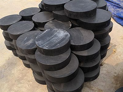 晋源区板式橡胶支座由若干层橡胶片与薄钢板经加压硫化